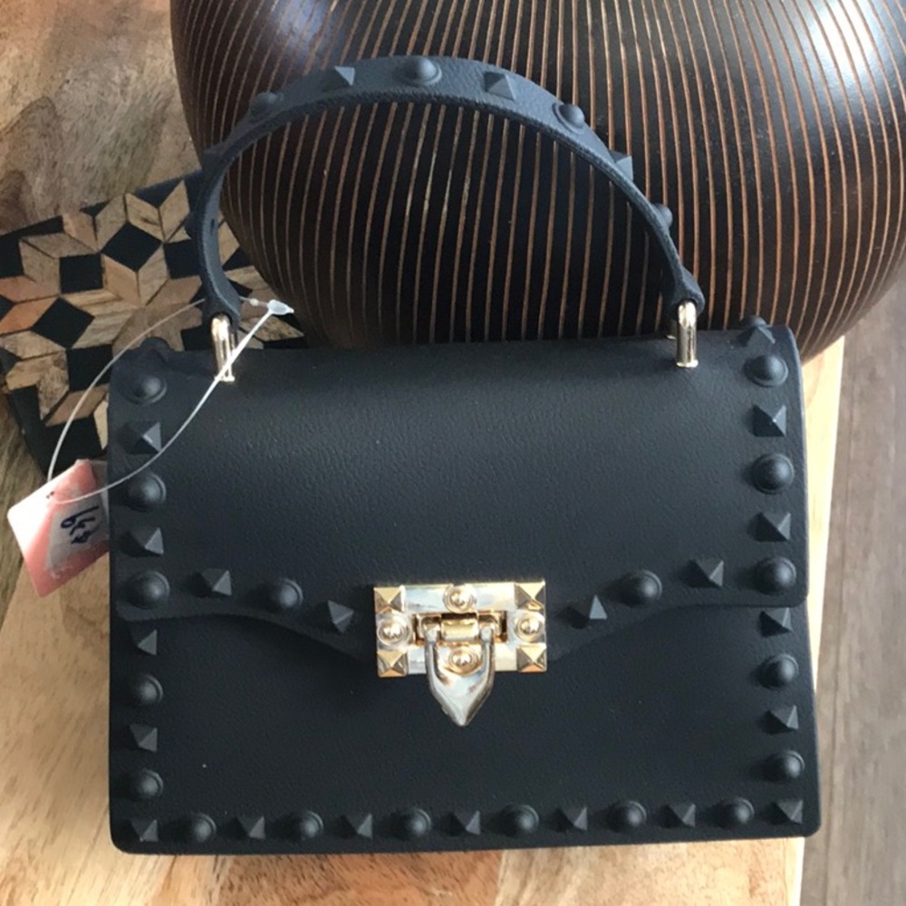 BLACK MAT JELLI FEELING PARTY BAG